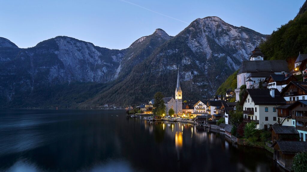 lake Hallstatt - night picture