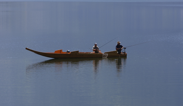 lake Hallsfatt fishing