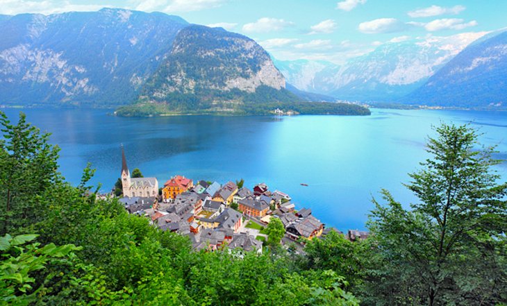 view from World Heritage Viewpoint - Hallstatt Skywalk