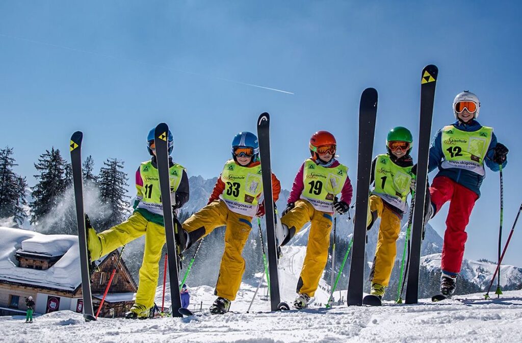 Dachstein West ski resort - ski school Gosau