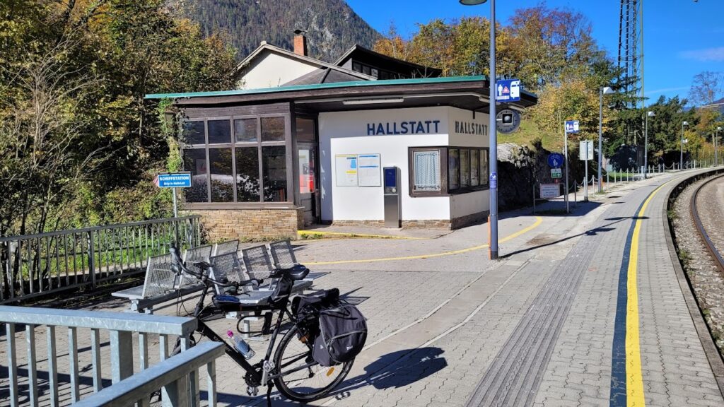 Hallstatt train station 