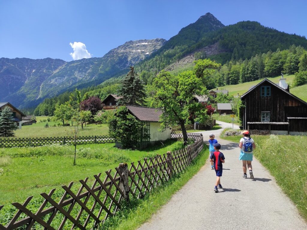 Koppental valley hike - places to see near Hallstatt