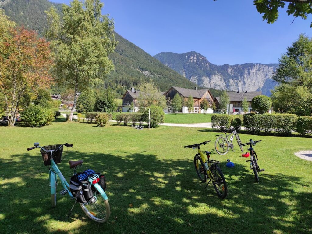 Strandbad Obertraun bikes