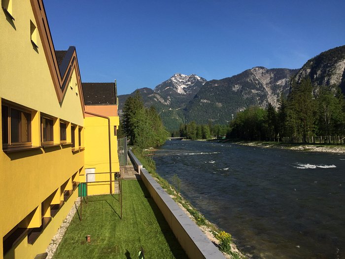 view from the Jutel Obertraun - overview of river Traun