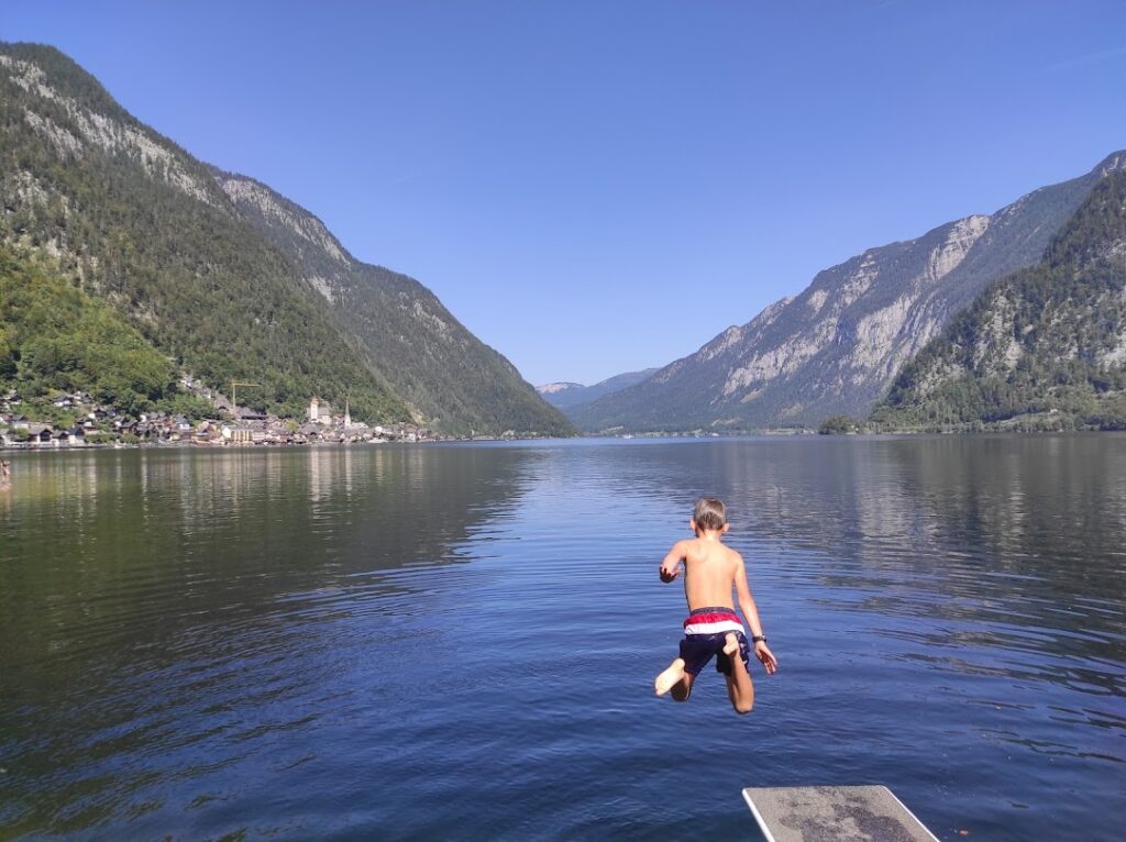 badeinsel Hallstatt - jumping, diving board